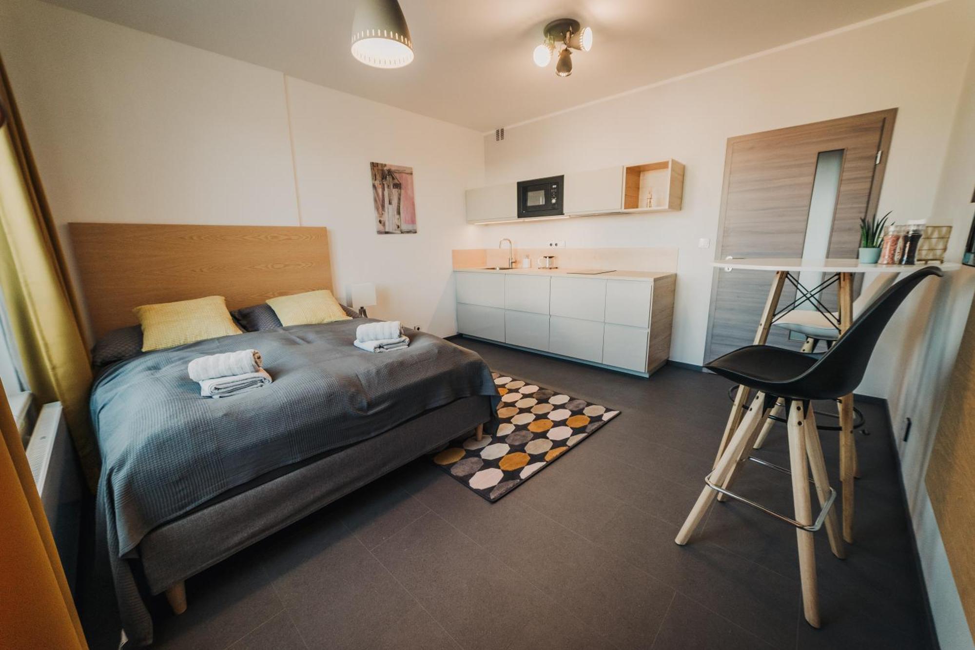 Citybeat Apartments, 400M From The Square Plzeň Eksteriør billede