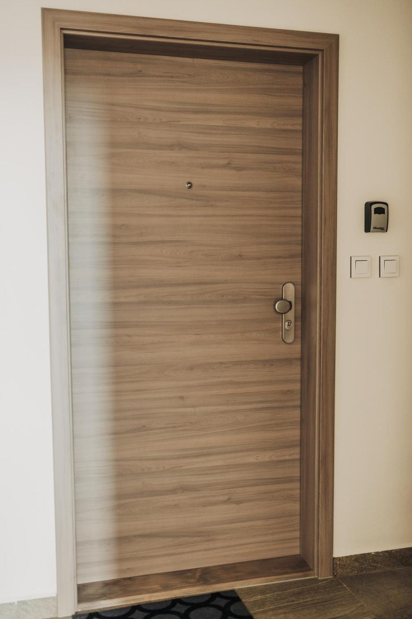 Citybeat Apartments, 400M From The Square Plzeň Eksteriør billede